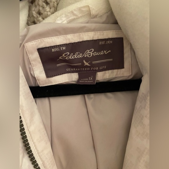 Eddie Bauer White Down Winter Jacket - Picture 2 of 2